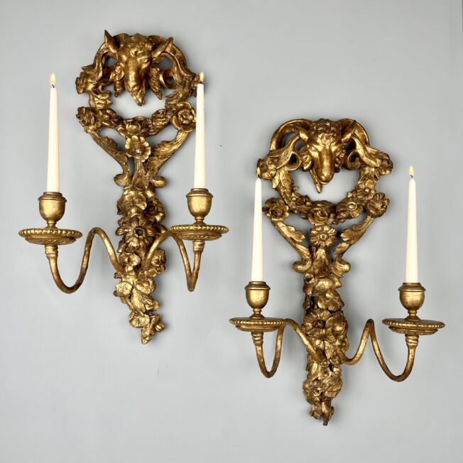Pair of 18th Century Giltwood Wall-Lights