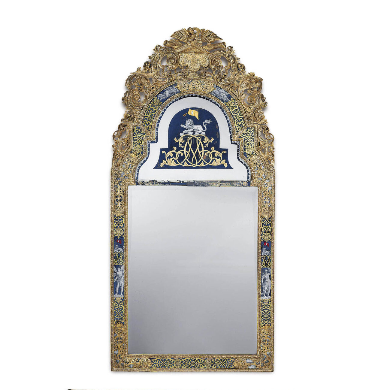 2012_CKS_05327_0300_000(a_william_mary_giltwood_and_verre_aeglomis_ae_pier_mirror_and_companio111025)