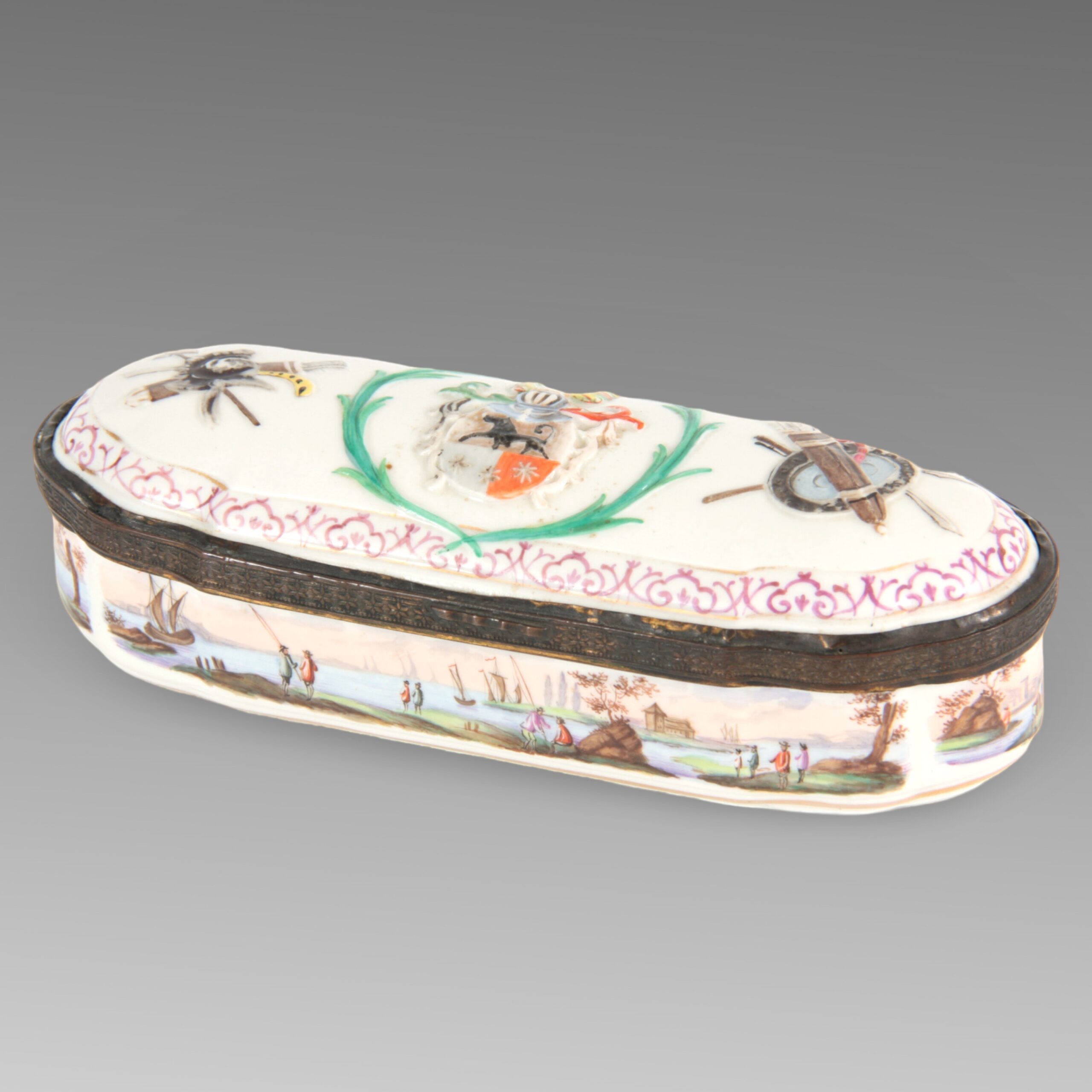 Samson porcelain box Samson porcelain box