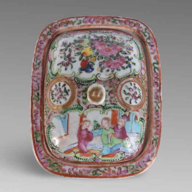 Canton Famille Rose Porcelain Soap-Dish