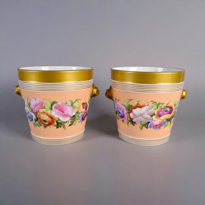 Paris Porcelain cache pot