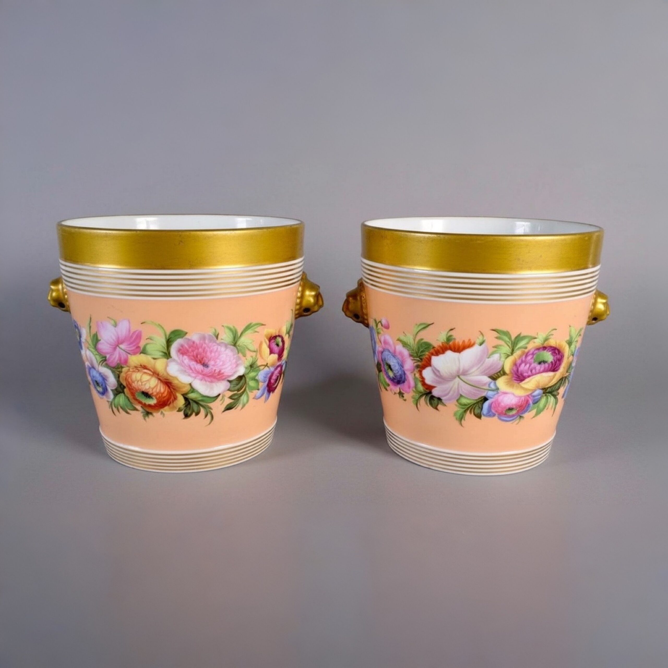 Paris Porcelain cache pot Paris Porcelain cache pot