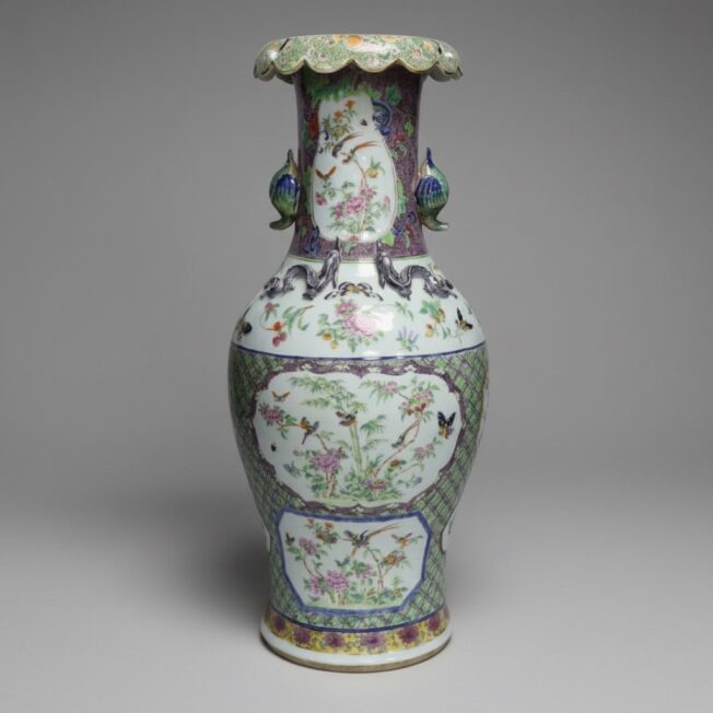 Chinese Famille-Rose Qing Dynasty Porcelain Vase Lamp